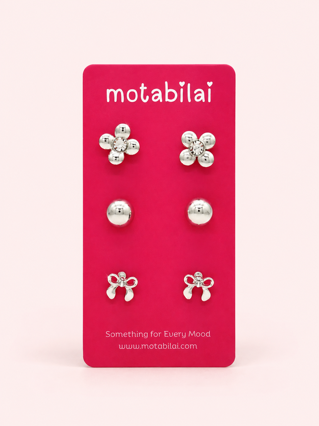 3 Studs Pretty Earrings - 100